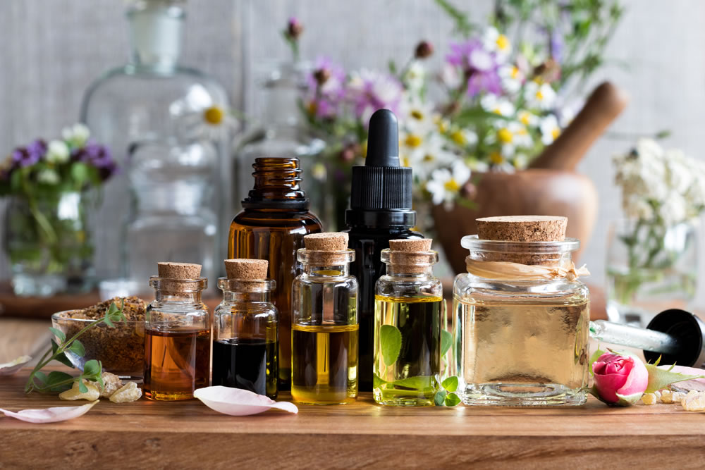 How to Choose Essential Oil Diffusers: A Guide for Homeowners